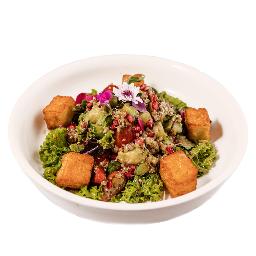 Mediterranean Halloumi and Quinoa Salad
